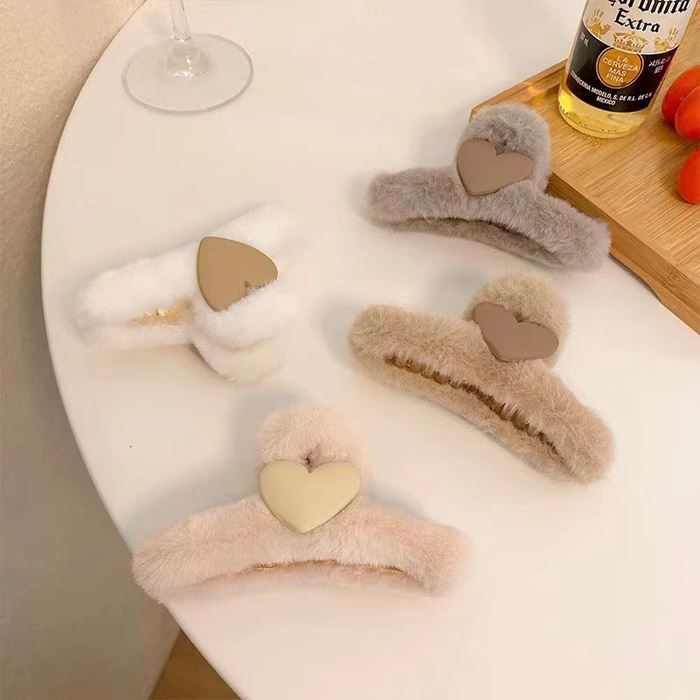Fluffy Heart Hair Claw Clip Hair Pins, Claws & Clips Every Day And Night