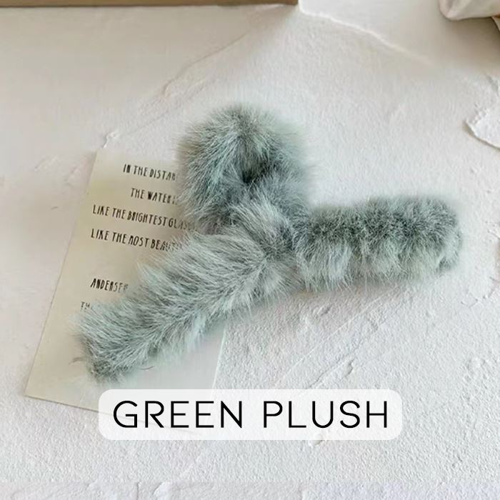 Fluffy Heart Hair Claw Clip Hair Pins, Claws & Clips Every Day And Night Green Plush 